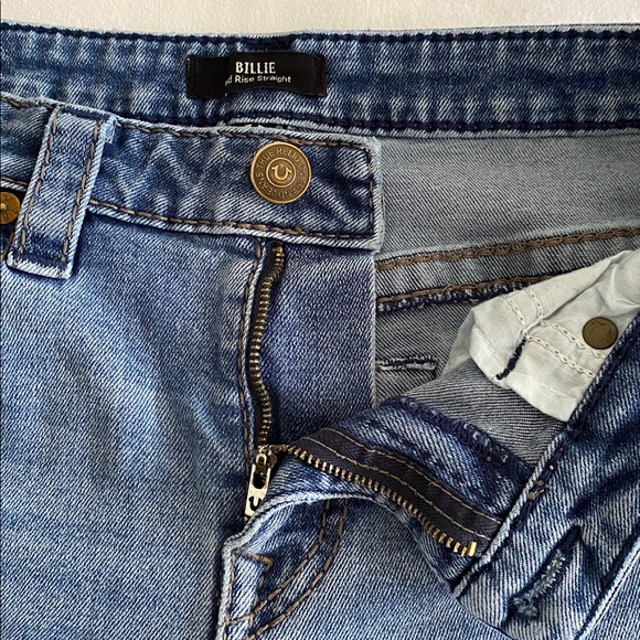 True Religion Billie Mid Rise Straight Saltwater Wash Size 31 - Picture 6 of 14
